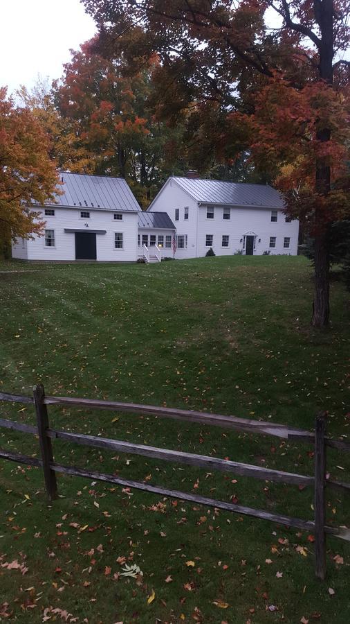 Meadowood Farm Bed and Breakfast Brattleboro Εξωτερικό φωτογραφία